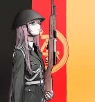 899x960