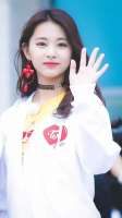 736x1306