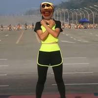 462x461