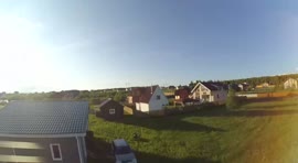 640x352