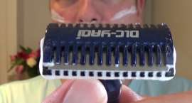 897x482