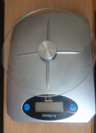 581x800