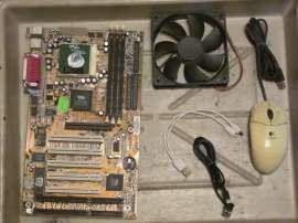 1600x1200