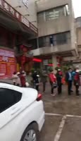 368x640