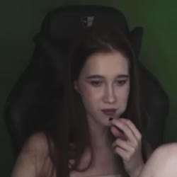 250x250