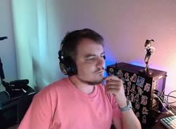 580x428