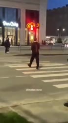 356x640