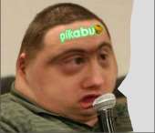 811x700