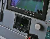 762x593