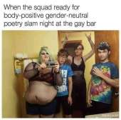 600x595