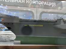 604x453