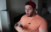 562x360