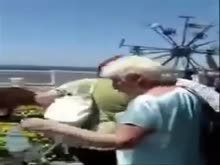 320x240