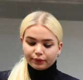 589x571