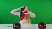 1122x628